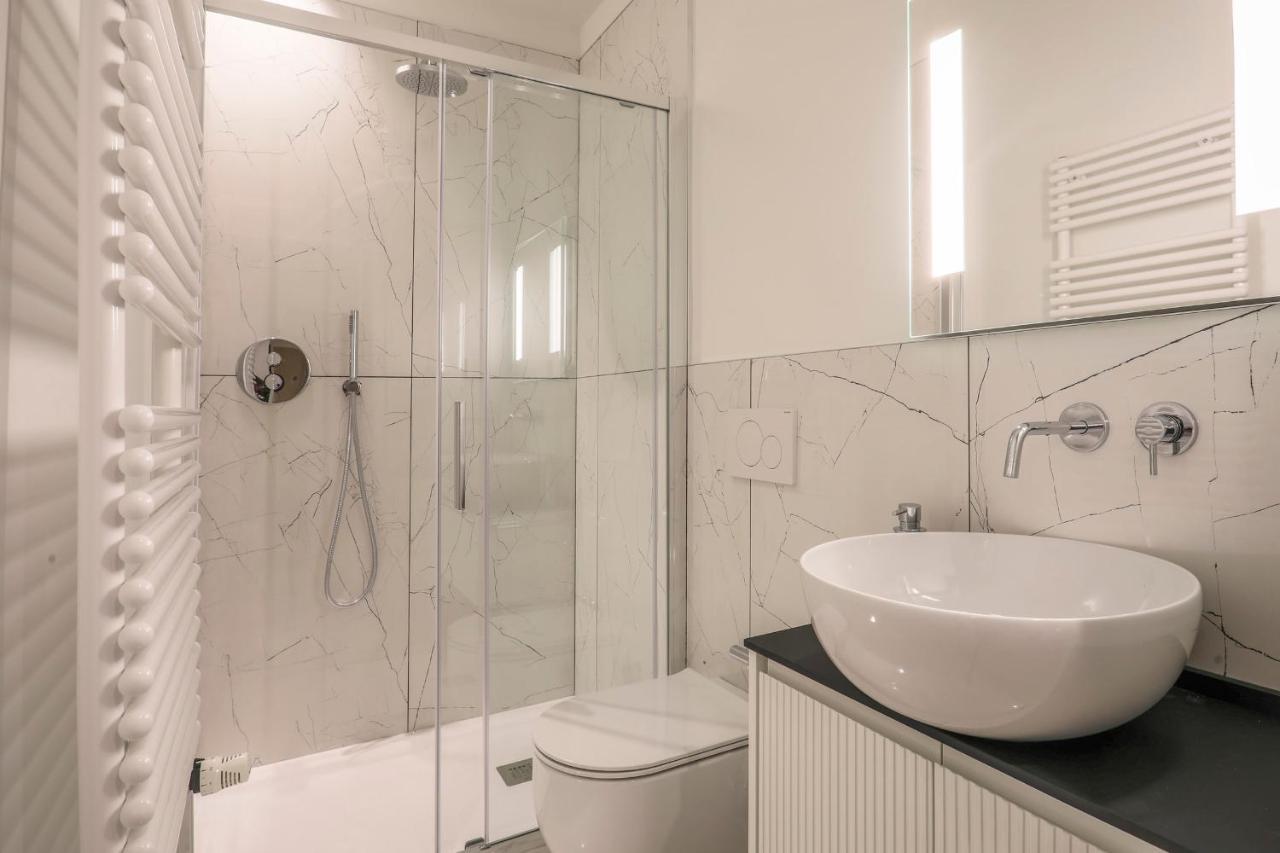 Repubblica Suite I-Hosted By Sweetstay Milan Exterior photo